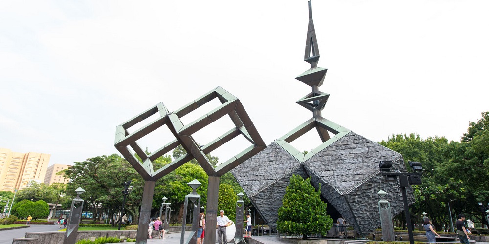 228 Memorial Day in 2024/2025 - When, Where, Why, How is Celebrated?