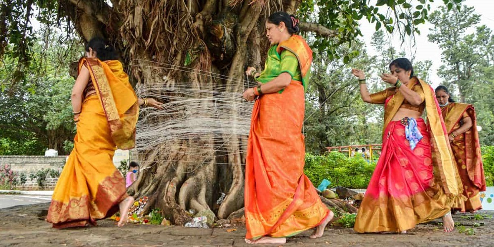 Savitri Puja in 2024/2025 When, Where, Why, How is Celebrated?
